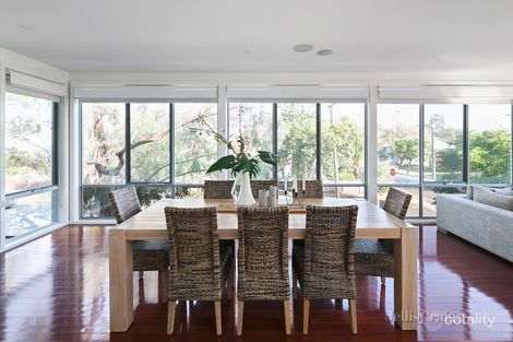 Property photo of 52 Leinster Grove Thornbury VIC 3071