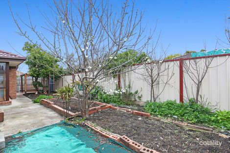 Property photo of 2/16 Allenby Avenue Reservoir VIC 3073