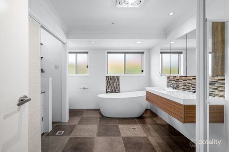Property photo of 10A Crommelin Crescent St Helens Park NSW 2560