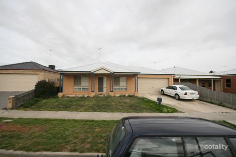 8 Pickerall Ave, Grovedale, VIC 3216