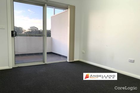 Property photo of 12/209-213 Memorial Avenue Liverpool NSW 2170