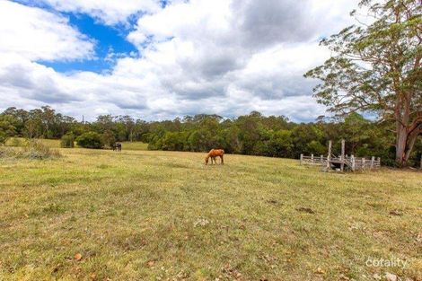 Property photo of 5 Wallaby Court Carters Ridge QLD 4563