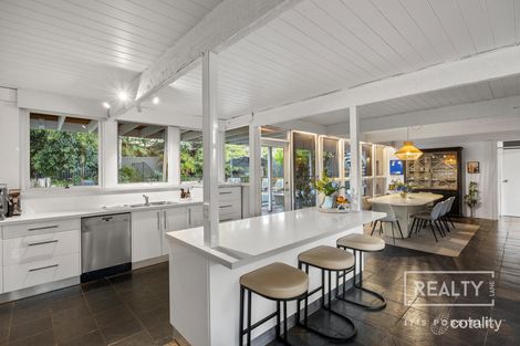 Property photo of 15 Winsham Road Karrinyup WA 6018