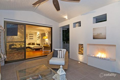 Property photo of 16 Jondique Avenue Merrimac QLD 4226