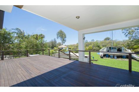 Property photo of 20 River Cove Place Helensvale QLD 4212