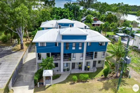 2/10 Arthur St, Boyne Island, QLD 4680