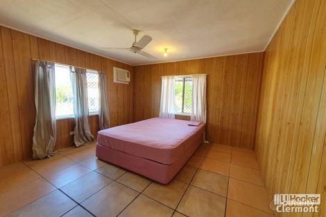 Property photo of 1/4 Collins Street Clermont QLD 4721