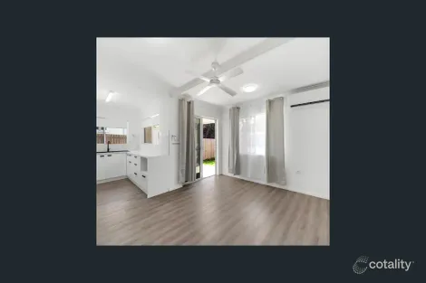 Property photo of 21 York Street Whitfield QLD 4870