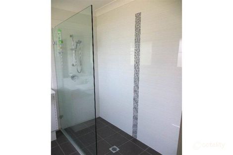 Property photo of 2 Apple Gum Way Murrays Beach NSW 2281