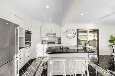 Property photo of 1 Weldon Street Birkdale QLD 4159