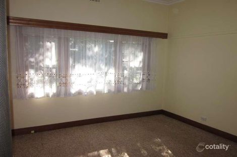 Property photo of 17 Windsor Avenue Strathmore VIC 3041