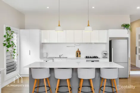 Property photo of 19 Sydney Avenue Umina Beach NSW 2257