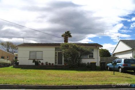 3 Anne St, Warilla, NSW 2528