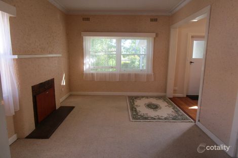 Property photo of 1 Lake Terrace East Mount Gambier SA 5290