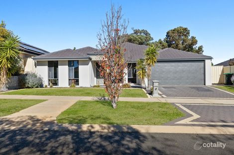 Property photo of 32 Wanderer Parkway Baldivis WA 6171