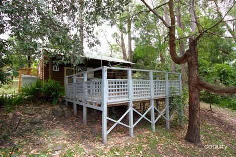 Property photo of 19 Alma Avenue Fishermans Paradise NSW 2539