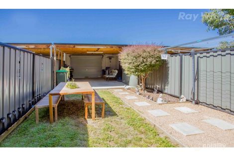 Property photo of 37 McCubbin Way Mernda VIC 3754