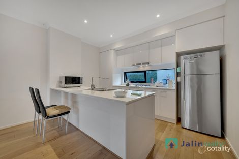 Property photo of 57 Ulmara Parkway Maidstone VIC 3012