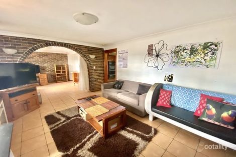 Property photo of 45 Banksia Crescent Dubbo NSW 2830