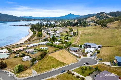 Property photo of 9 Fritton Drive Dover TAS 7117