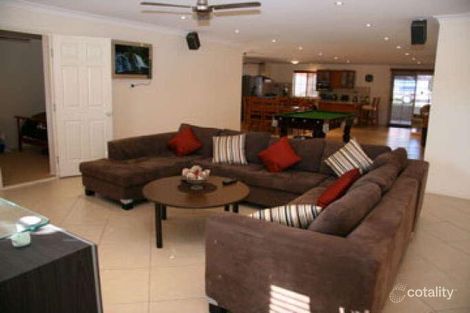 Property photo of 15 Lauren Close Wynnum West QLD 4178