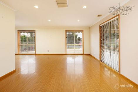 Property photo of 37 Nicole Crescent Wodonga VIC 3690
