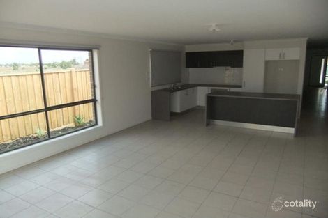 Property photo of 15 Brimstone Drive Tarneit VIC 3029