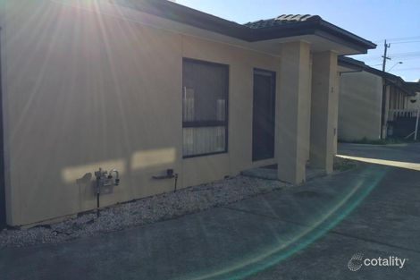 2/21 Hallam Rd, Hampton Park, VIC 3976