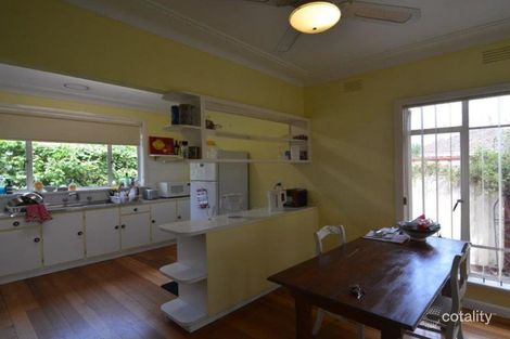 Property photo of 8 Rowan Avenue Brooklyn VIC 3012