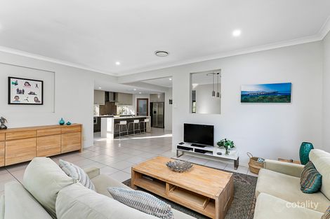 Property photo of 38 Barramul Place Thornlands QLD 4164