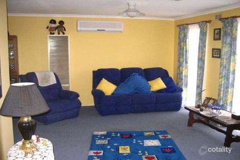 Property photo of 4 Kirkbride Way Craigieburn VIC 3064