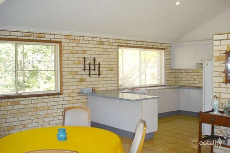Property photo of 41 Paradise Drive Weyba Downs QLD 4562