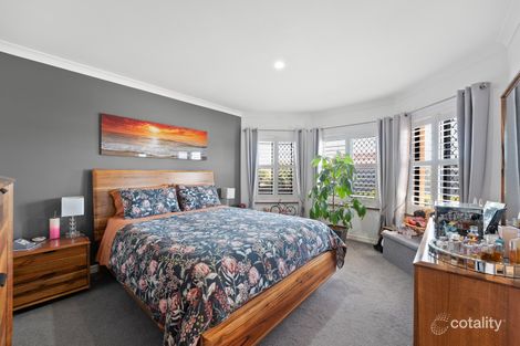 Property photo of 4 Skipjack Way Warnbro WA 6169