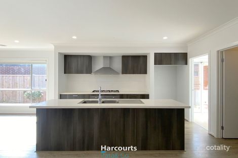 Property photo of 9 Montague Street Mickleham VIC 3064