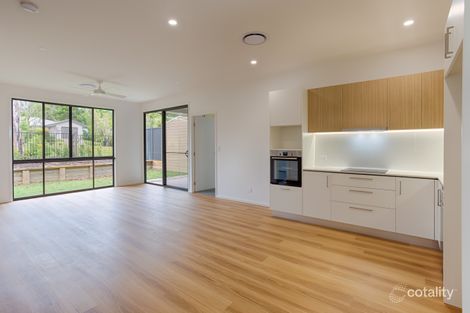 Property photo of 2/2 Olivine Street Cooroy QLD 4563