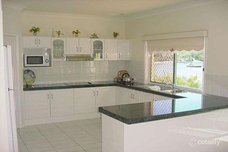 Property photo of 19 Chesterfield Place Runaway Bay QLD 4216