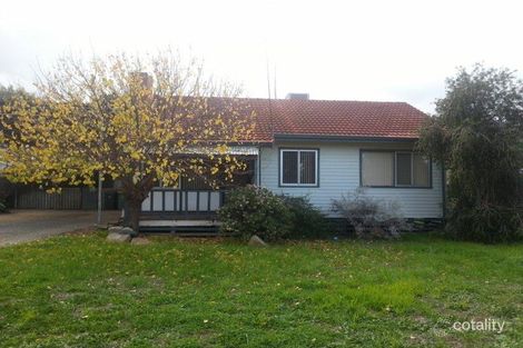 11 Nugent St, Wongan Hills, WA 6603