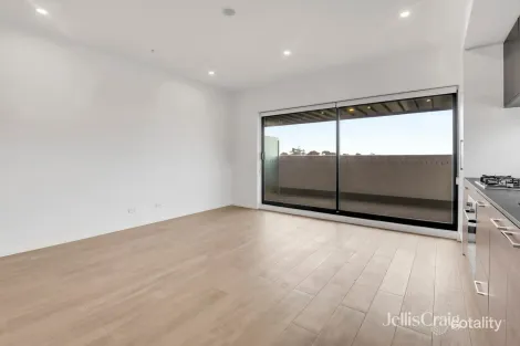 204/11 Bent St, Altona, VIC 3018