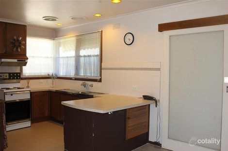 Property photo of 11 Shalimar Crescent Dandenong North VIC 3175