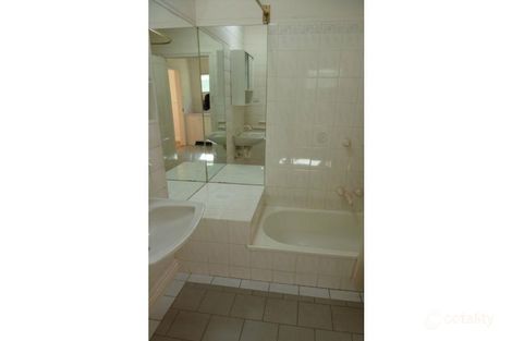 Property photo of 86 Epsom Road Ascot Vale VIC 3032