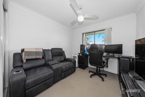 Property photo of 13 Milbrook Crescent Pimpama QLD 4209