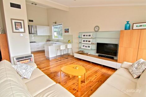 Property photo of 22 David Street Green Point NSW 2251