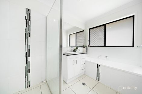 Property photo of 16 Trailblazer Drive Flagstone QLD 4280