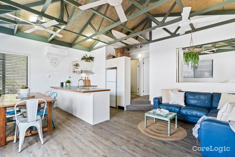 Property photo of 11/4-10 Kennedy Drive Point Lookout QLD 4183