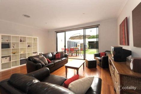 Property photo of 2/393 High Street Ashburton VIC 3147