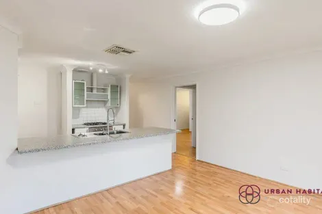 Property photo of 1 Joiner Place Parmelia WA 6167