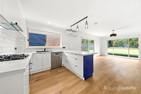 Property photo of 22 Euroa Avenue Berwick VIC 3806