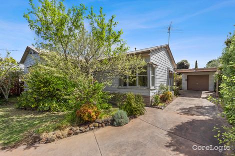 4 Lichen Gr, Highton, VIC 3216
