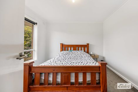 Property photo of 31 Churchill Avenue Ararat VIC 3377