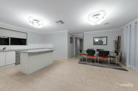 Property photo of 6 Kalastaire Grove Berwick VIC 3806
